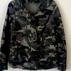 Boutique light weight Camo jacket